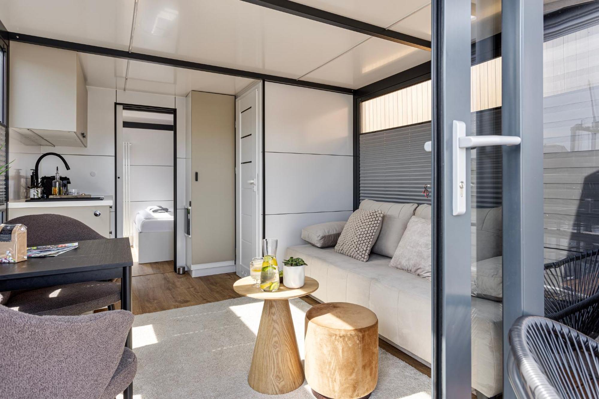 Cosy Tiny Houseboats Near Beach And Restaurants By Weltevreden Experience 泽沃德 外观 照片