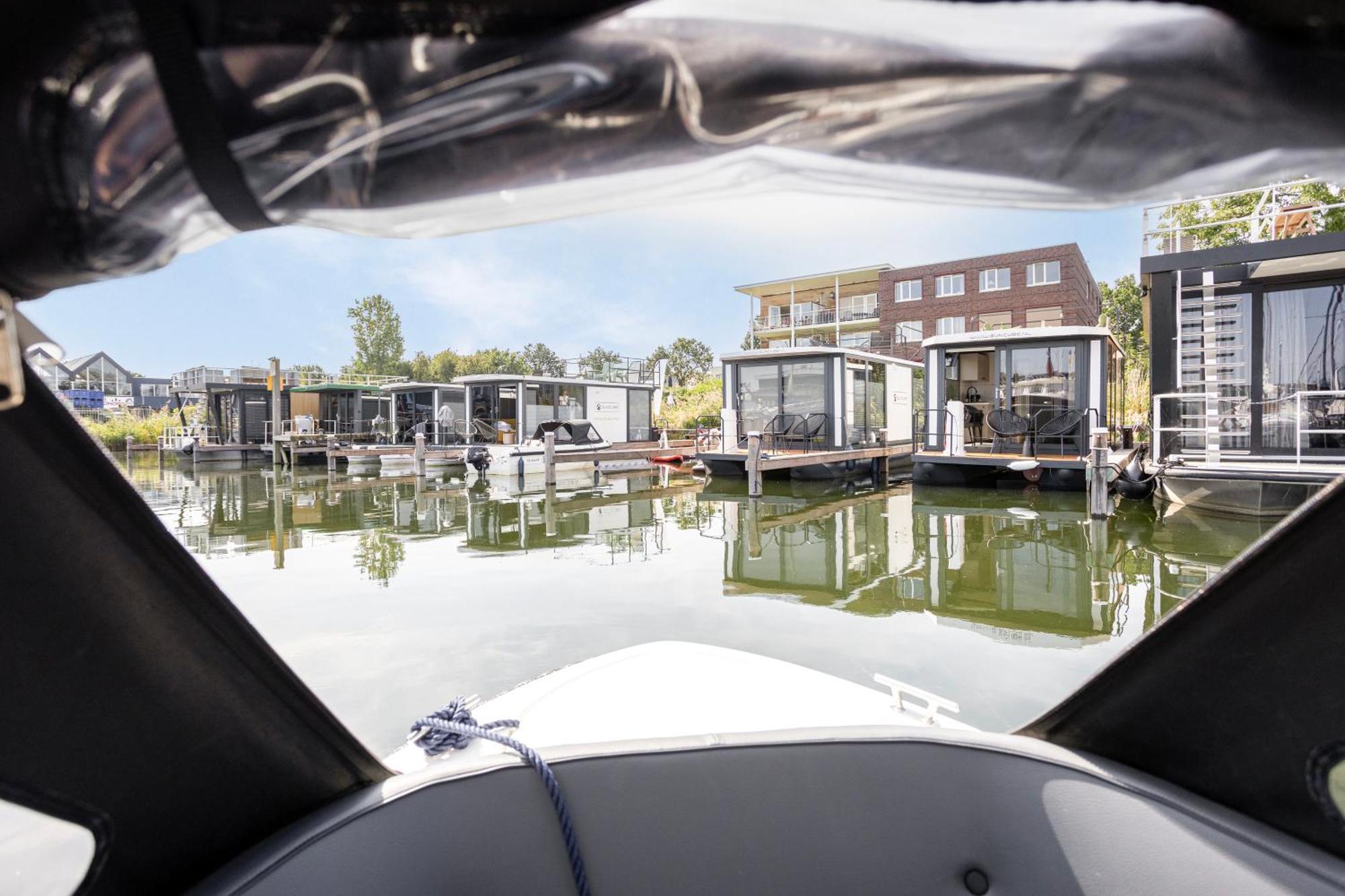 Cosy Tiny Houseboats Near Beach And Restaurants By Weltevreden Experience 泽沃德 外观 照片