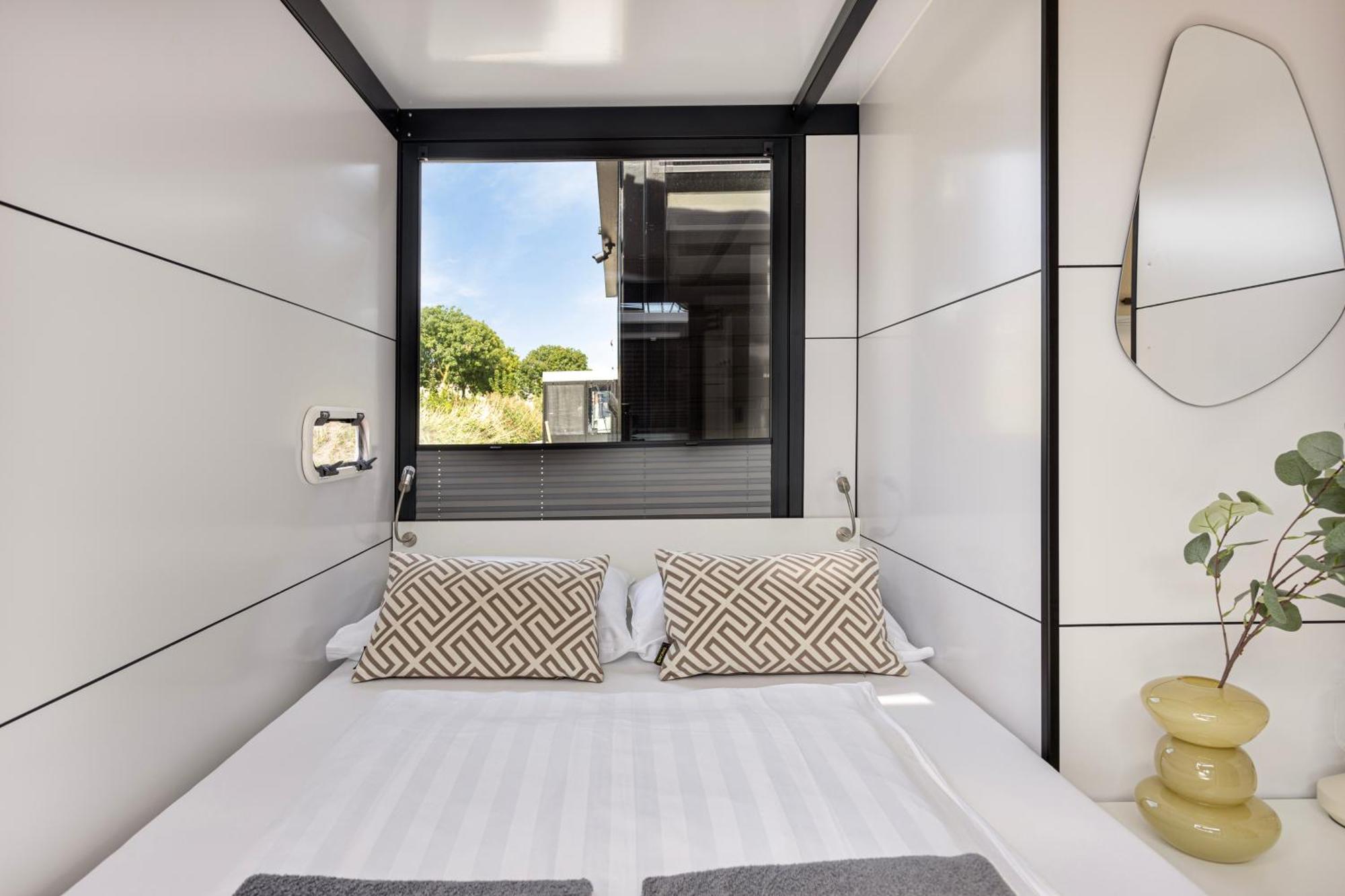 Cosy Tiny Houseboats Near Beach And Restaurants By Weltevreden Experience 泽沃德 外观 照片