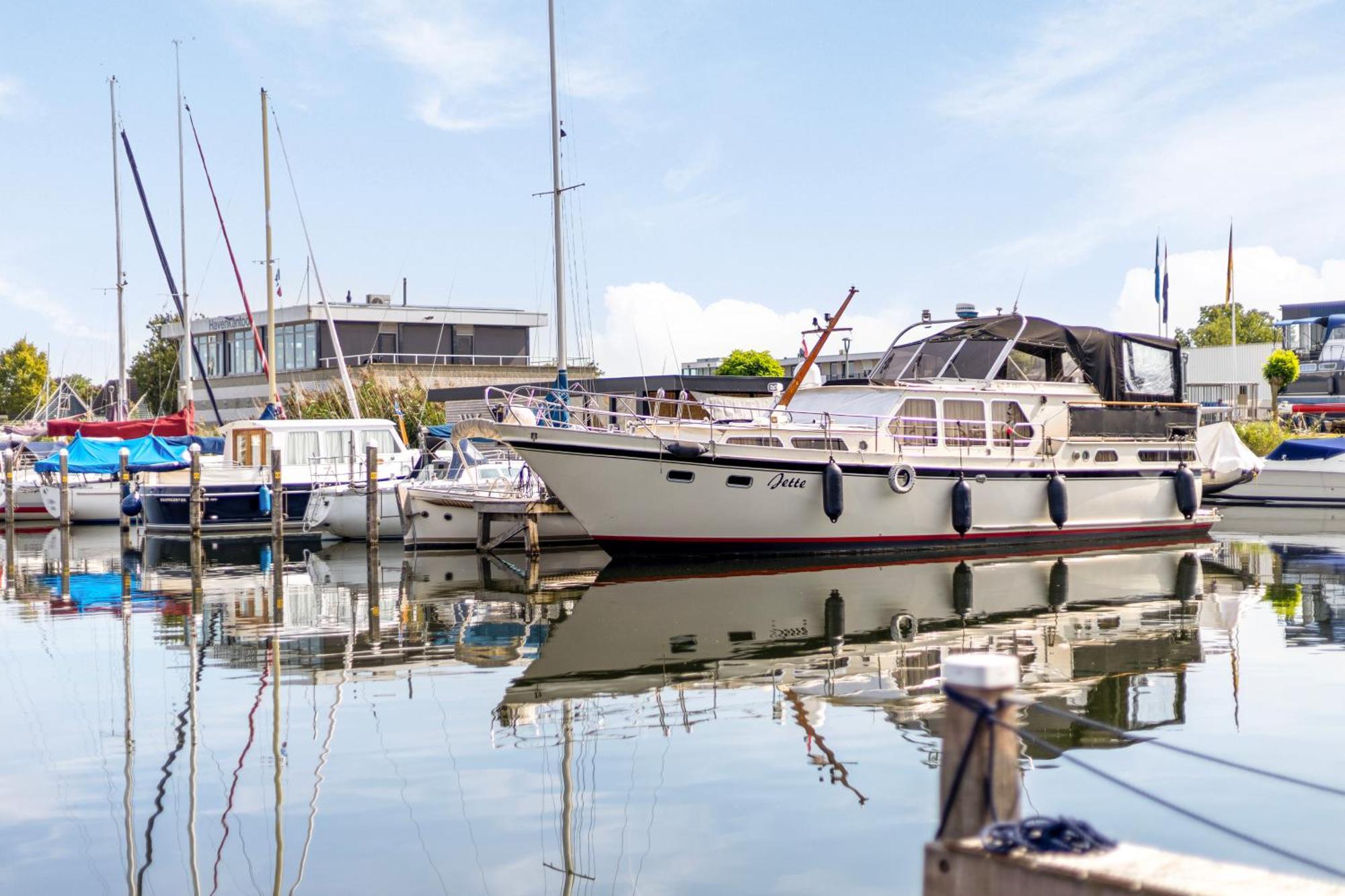 Cosy Tiny Houseboats Near Beach And Restaurants By Weltevreden Experience 泽沃德 外观 照片