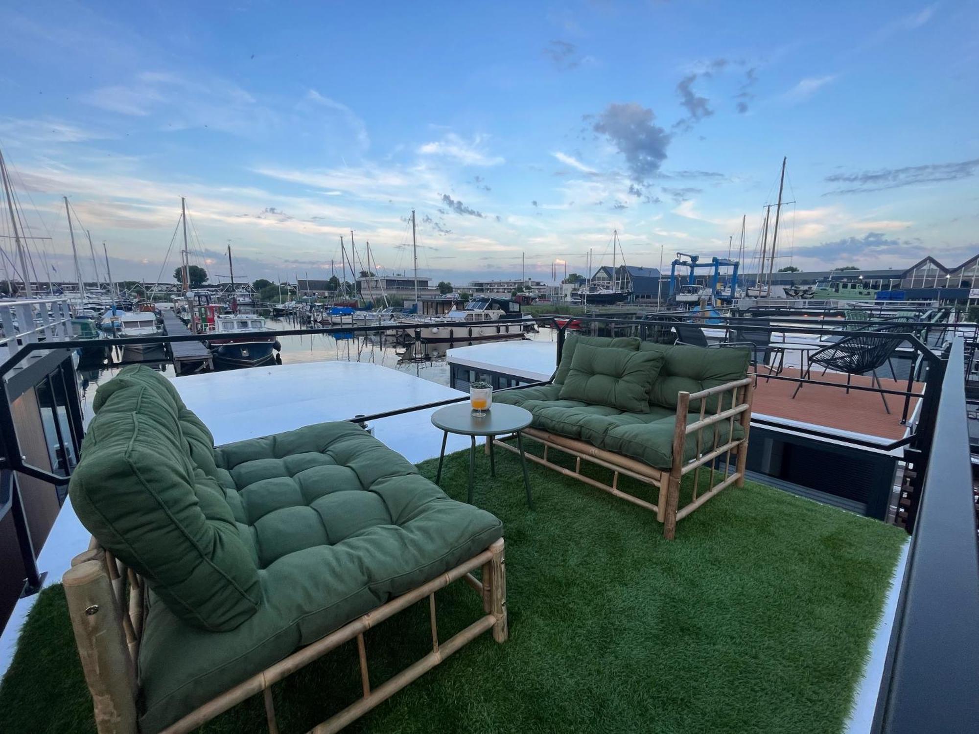 Cosy Tiny Houseboats Near Beach And Restaurants By Weltevreden Experience 泽沃德 外观 照片